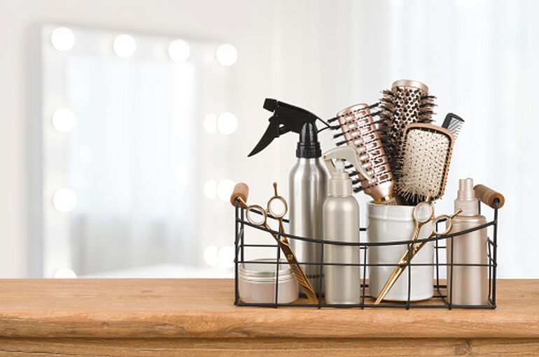 istockphoto-1300448358-170667a