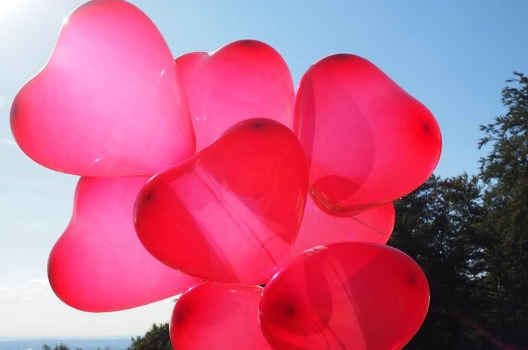balloons-693704_1280