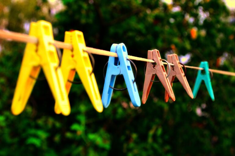 sweet-olga-clothesline-506266_1920