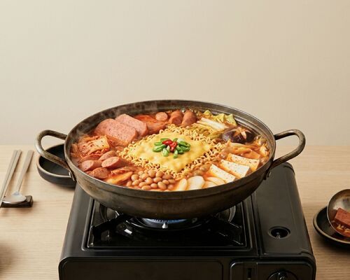 tifanitopan-budae-jjigae-10220558_1920