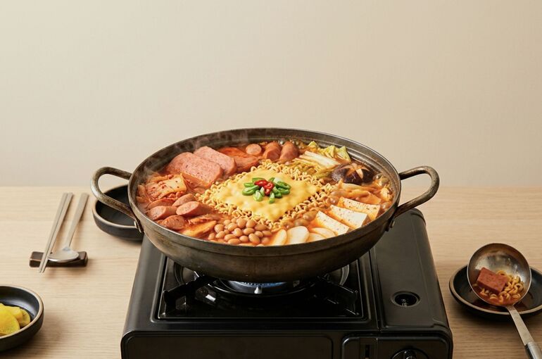 tifanitopan-budae-jjigae-10220558_1920