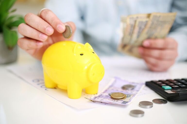 money-7702634_640
