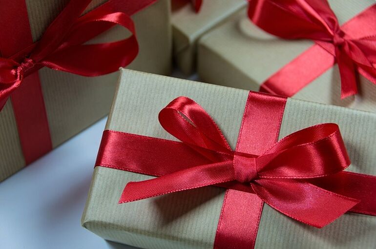 package-6909091_640