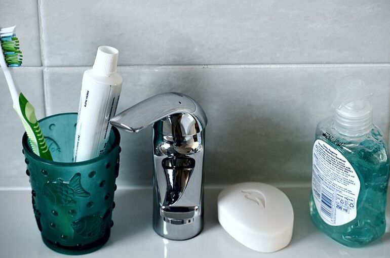 bathroom-3497064_640