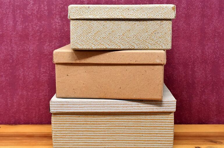 cardboard-boxes-3126552_640