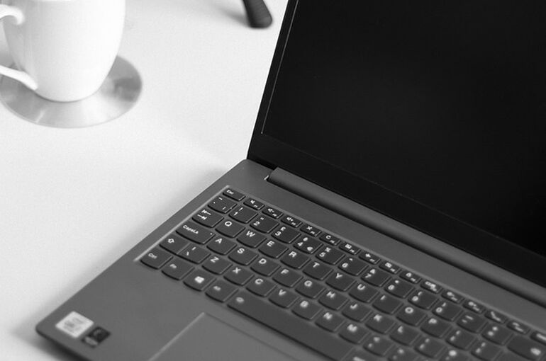 laptop-5604558_640 (1)