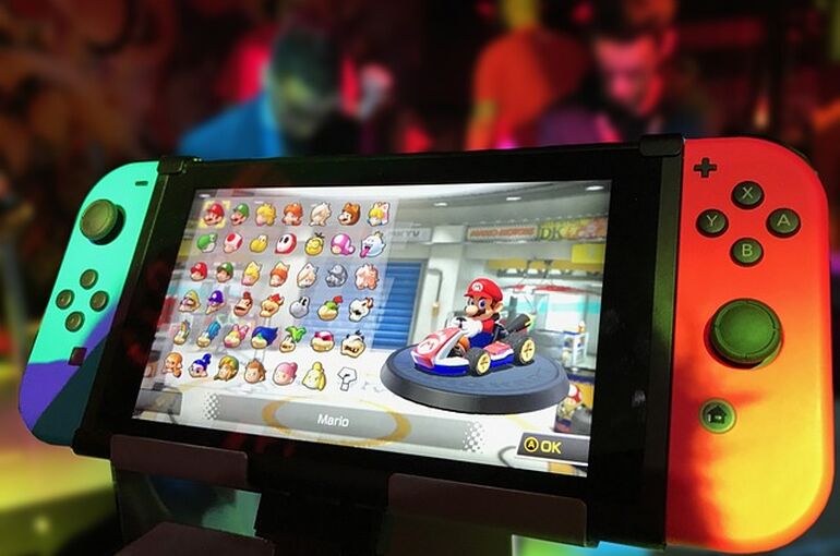nintendo-switch-2154437_640