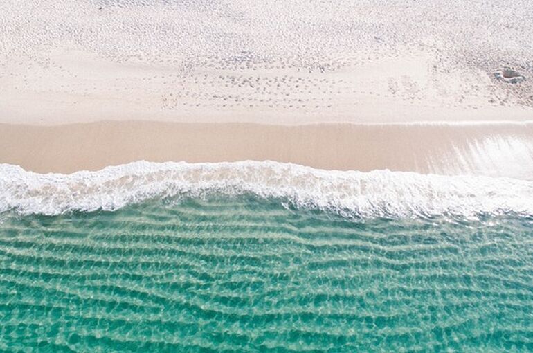 beach-1867436_640