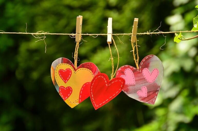 heart-1450299_1280