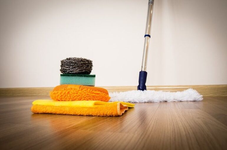 cleaning-supplies-6701810_960_720