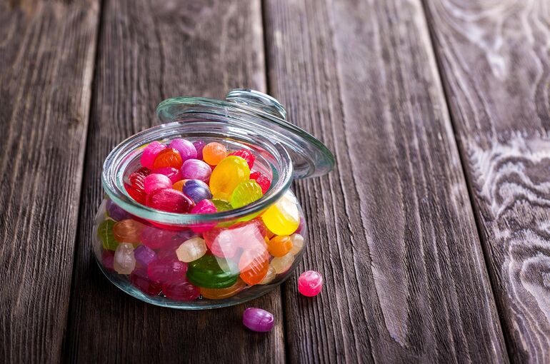 daria-yakovleva-candies-1961536_1920