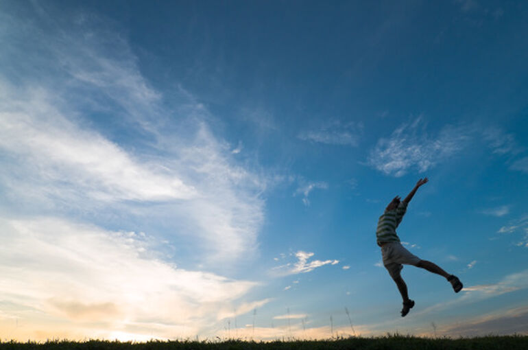 istockphoto-144878514-170667a