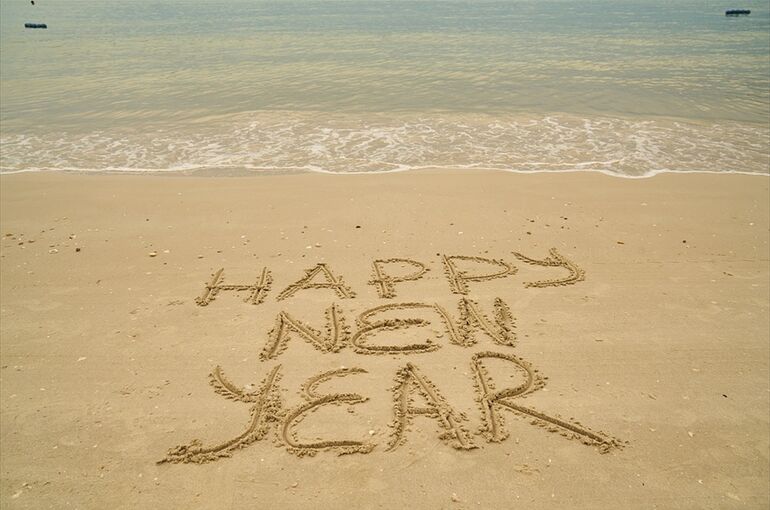 new-year-3730033_960_720