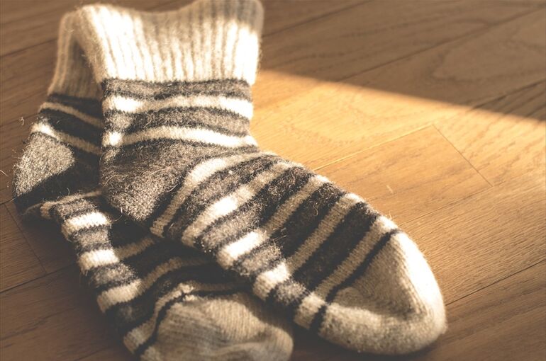 socks-1906060_960_720
