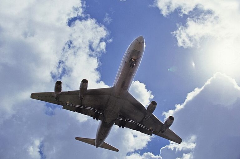 aircraft-5353194_640