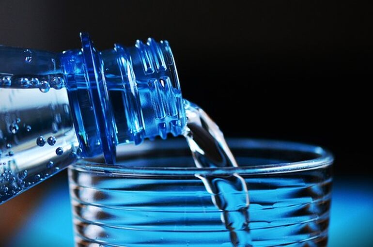 bottle-2032980_640